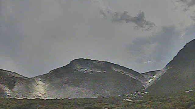 アトサヌプリ 硫黄山の見本画像（2026年8月）